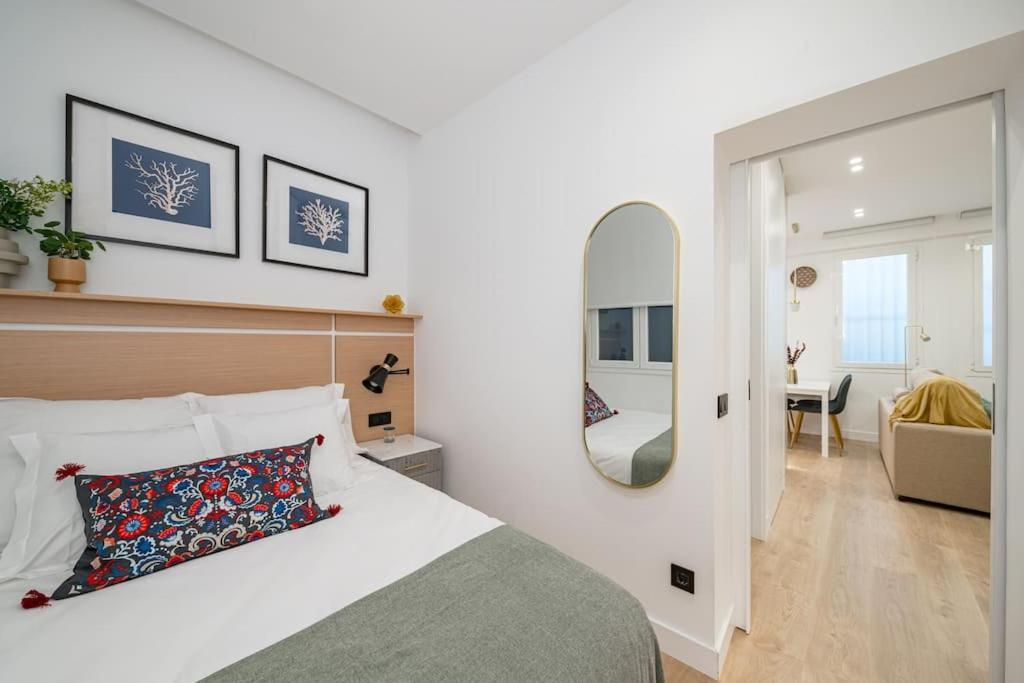 Lalatina I Calle Costanilla San Pedro 1Br 1Bh Madrid Eksteriør billede